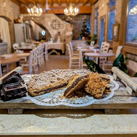 Agriturismo Le Fontanelle Da Valente Montichiari Ngoại thất bức ảnh