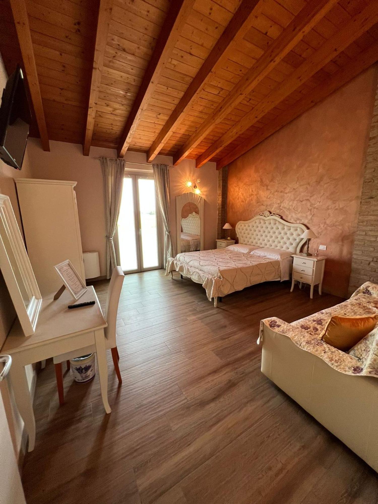 Agriturismo Le Fontanelle Da Valente Montichiari Ngoại thất bức ảnh