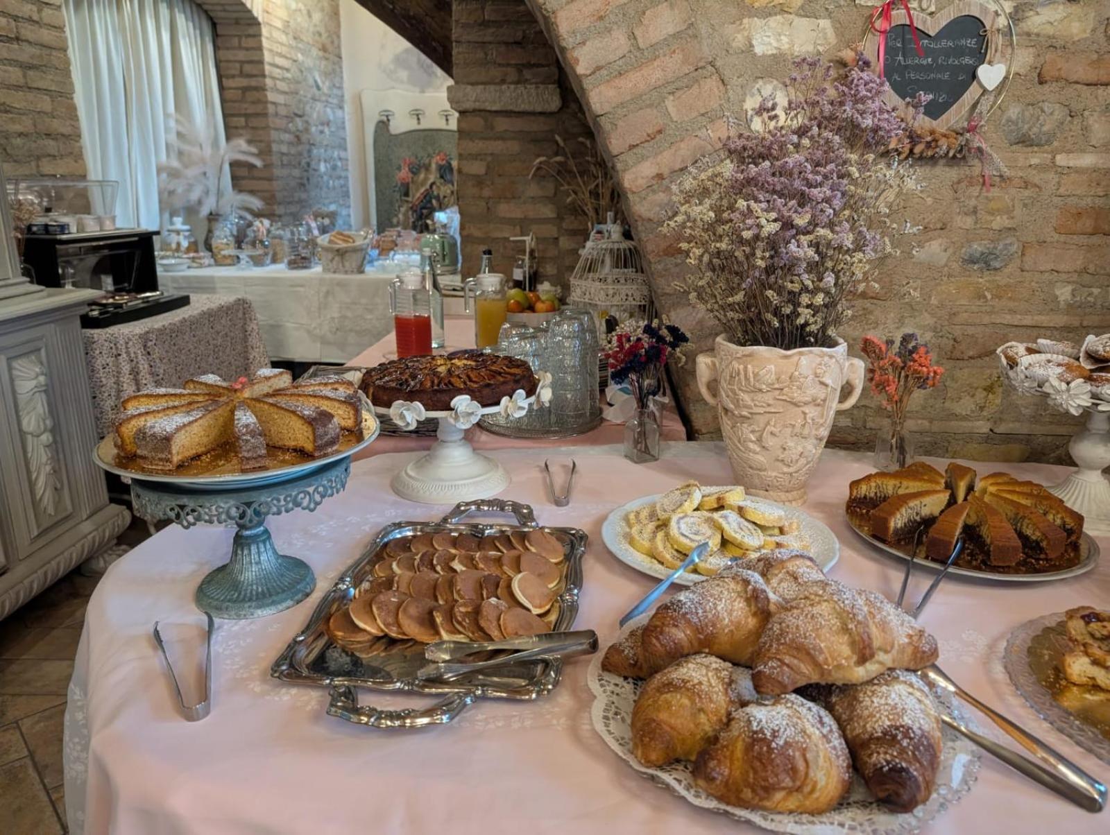 Agriturismo Le Fontanelle Da Valente Montichiari Ngoại thất bức ảnh