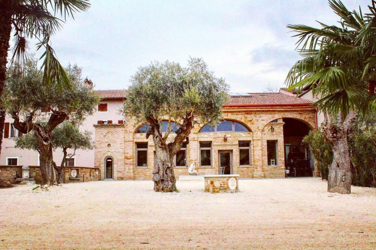 Agriturismo Le Fontanelle Da Valente Montichiari Ngoại thất bức ảnh